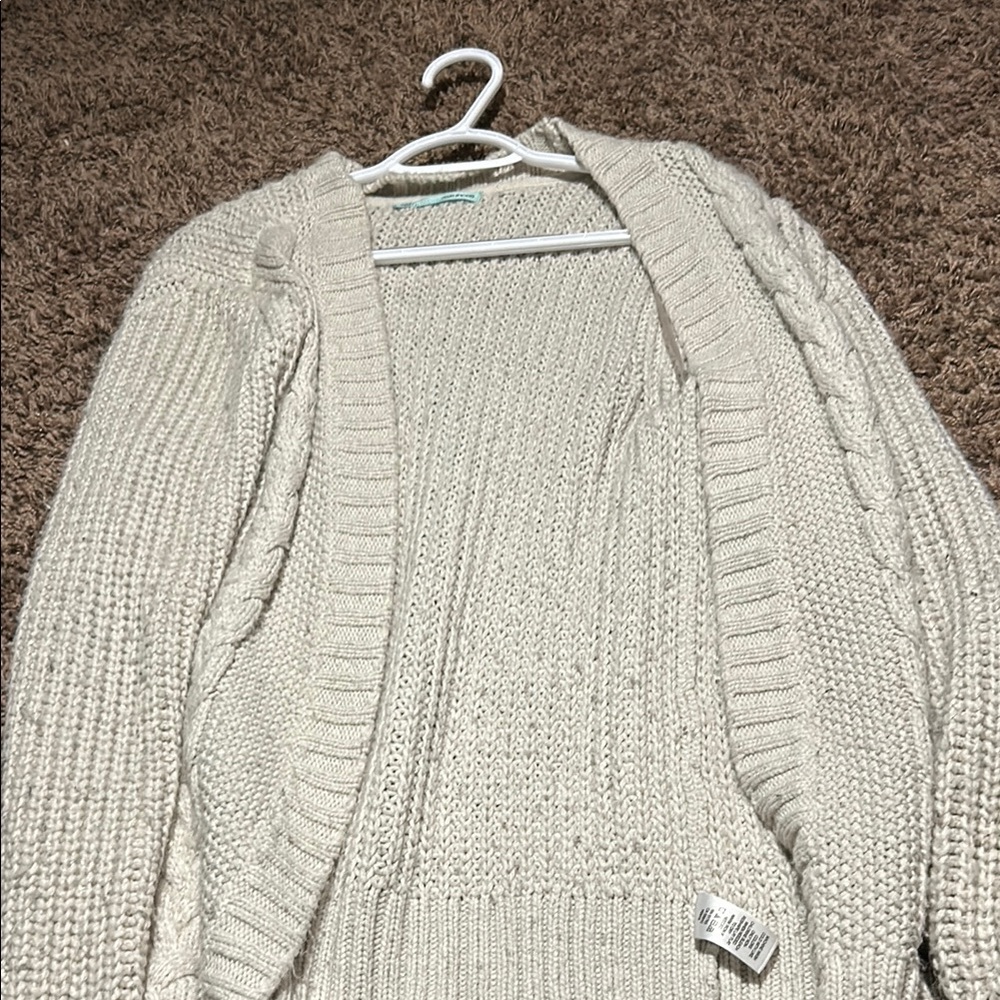 Women's Cream Sweater